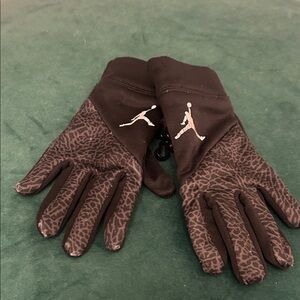 Jordan Black and Grey Boys Gloves